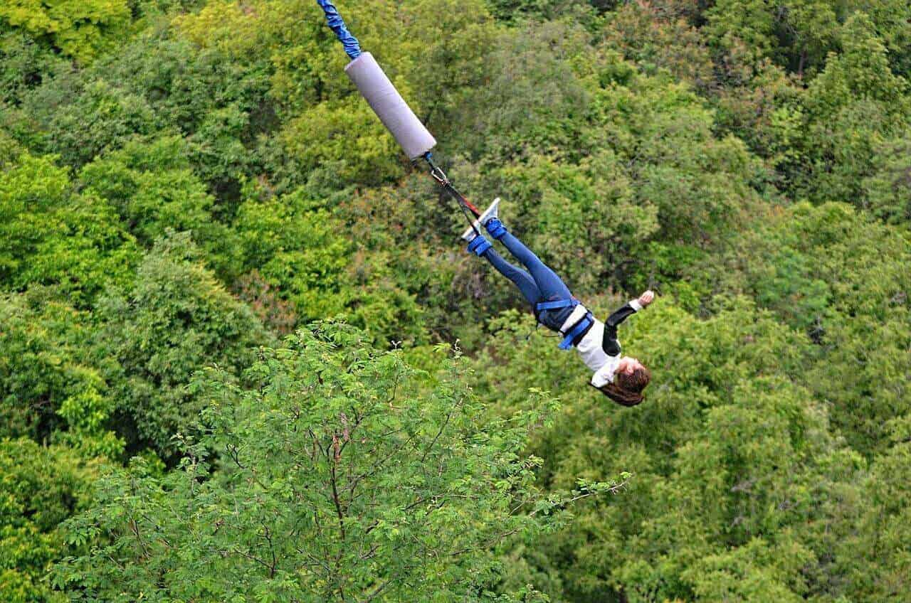 Bungee jumping - Rishikesh India