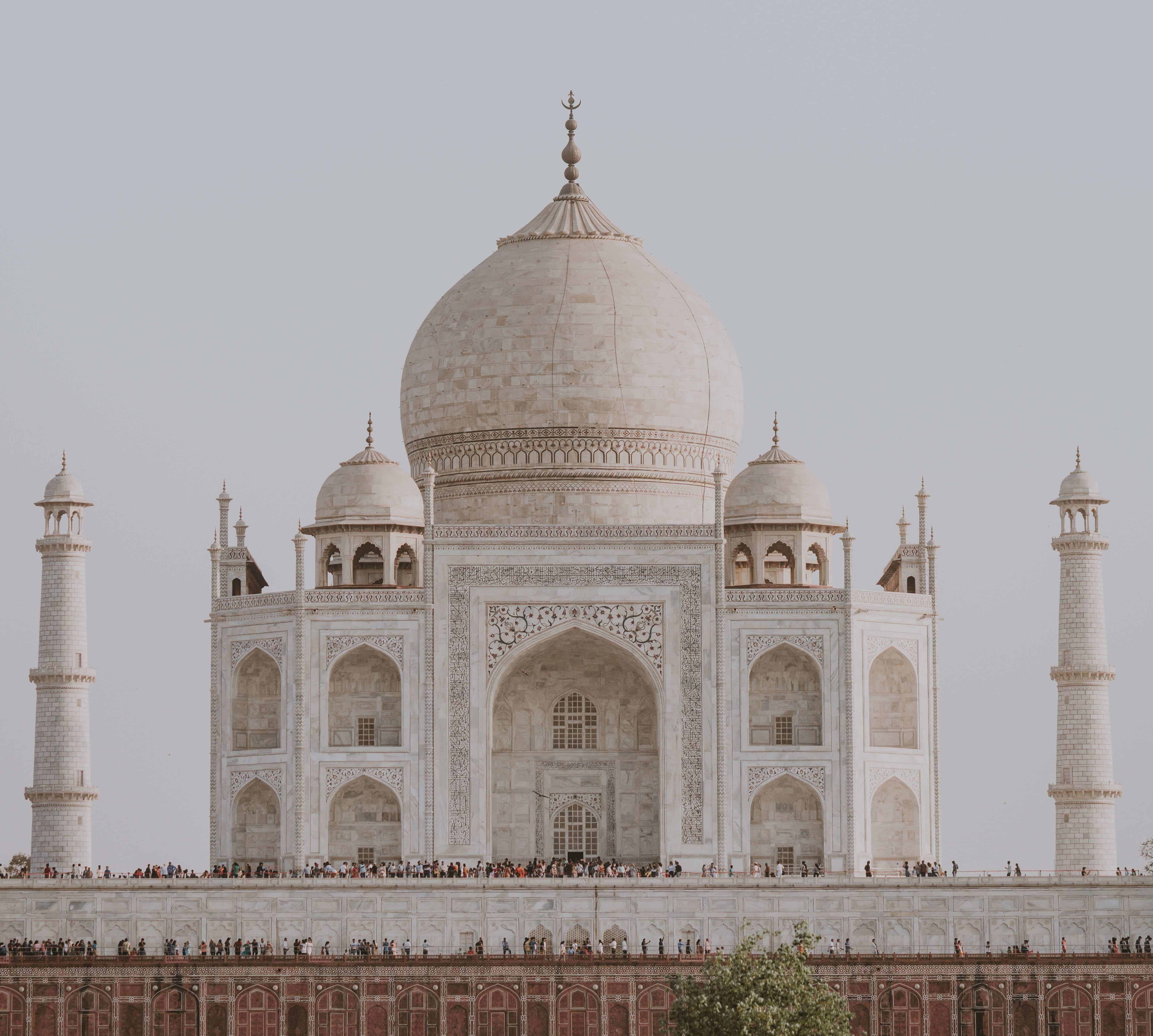 Taj Mahal visit - the complete guide with 16 tips
