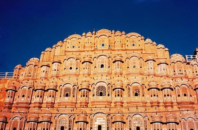 Hawa Mahal, Jaipur Travel Guide