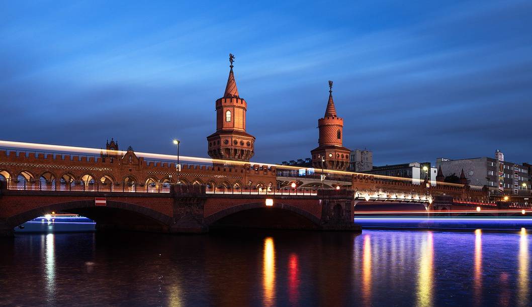 10 best Vegan/Vegetarian restaurants in Berlin