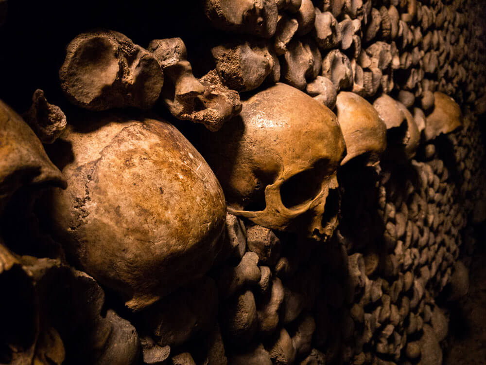 Paris-catacombs