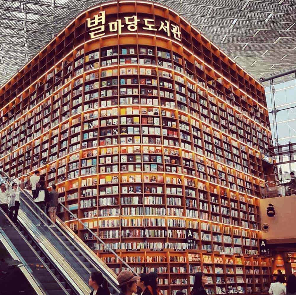 Starfield Library in COEX Mall - Seoul