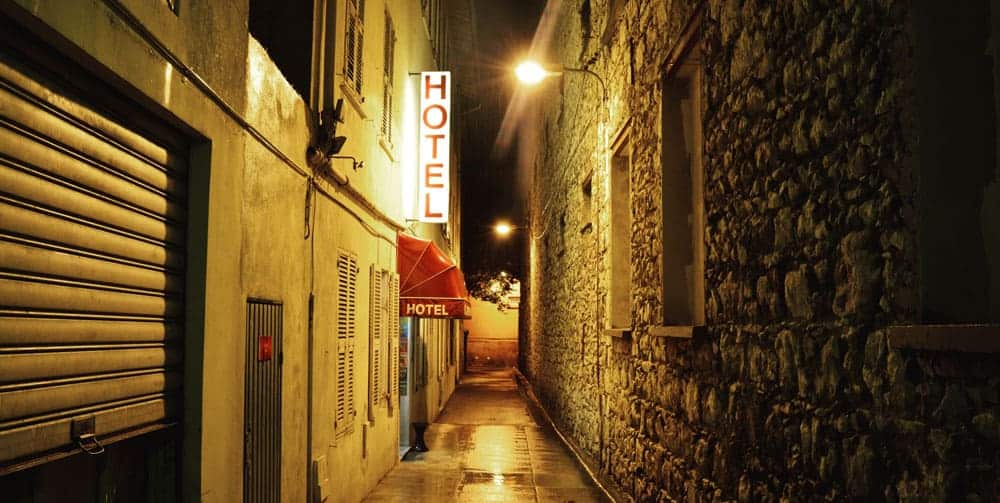 Solo female travel in France